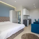 Sale E Sole Rooms